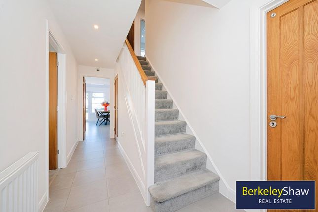 Stoneleigh Park, Thornton