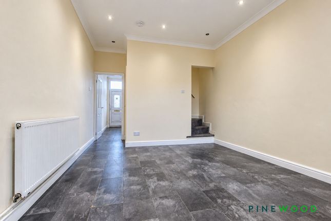 9 Foljambe Road, Chesterfield photo 4