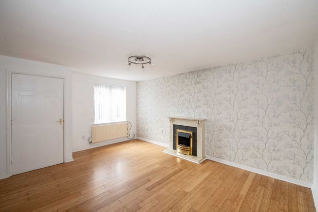Greendale Drive, Manchester photo 4