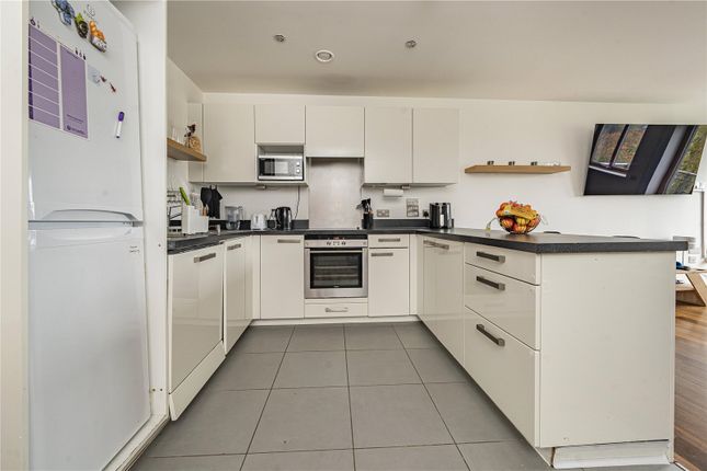 Queen Marys Place, Putney photo 4