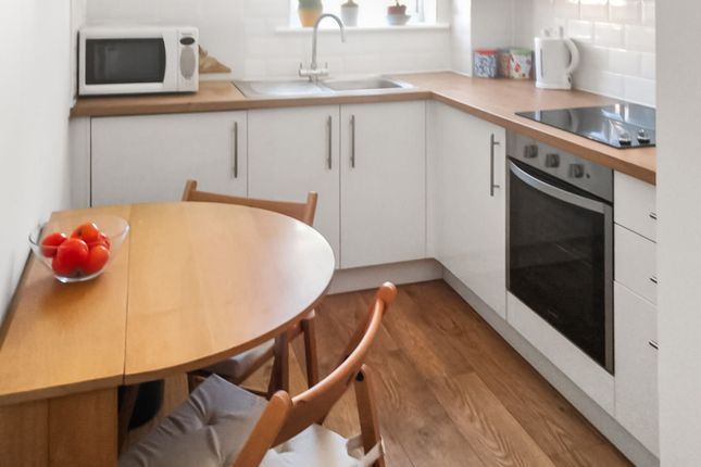 Flat 4, Lewes Court, Brighton photo 3