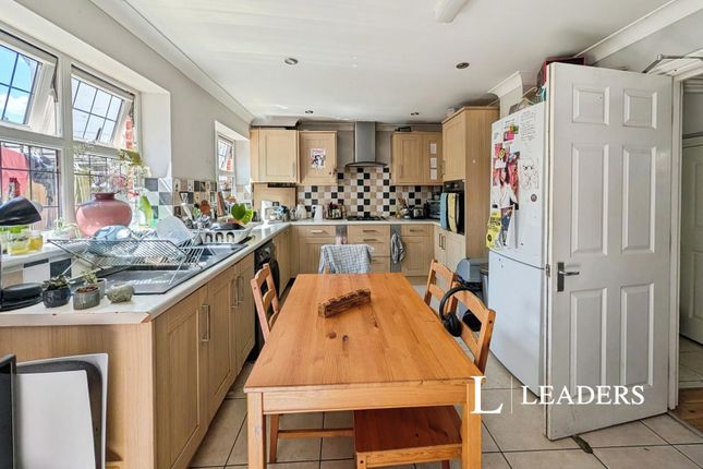 18, Lyon Street, Hampshire photo 2