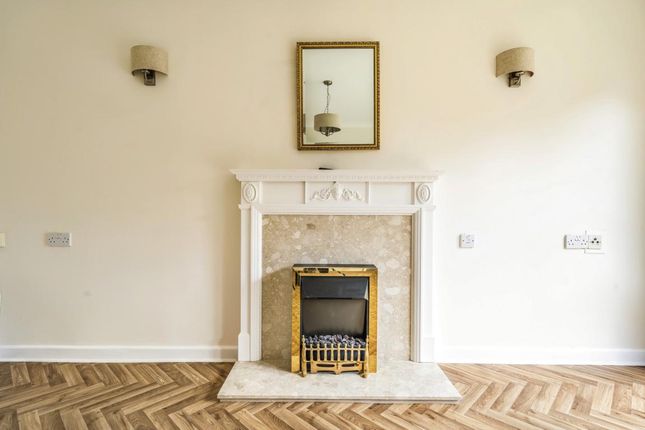 Flat for sale in Haddenhurst Court, Binfield, Berkshire