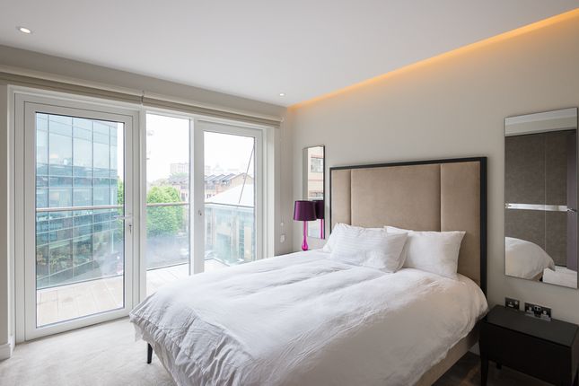 Flat for sale in Chancellors Road, Hammersmith