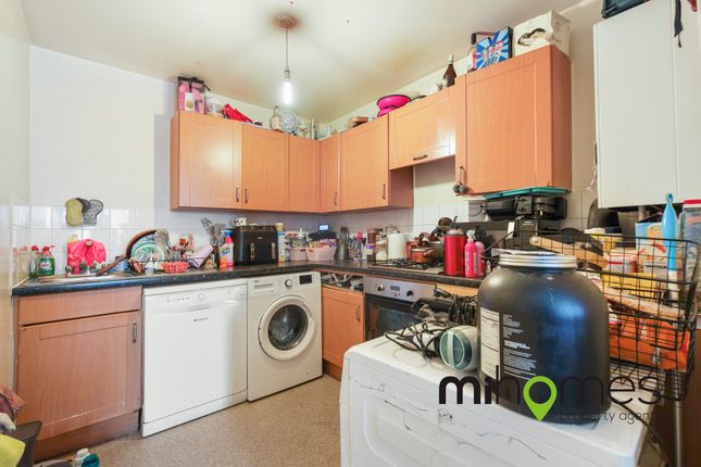 Flat for sale in The Generals Walk, Enfield