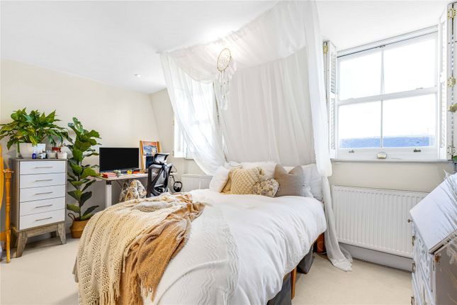 Terraced house for sale in Marcilly Road, Wandsworth, London