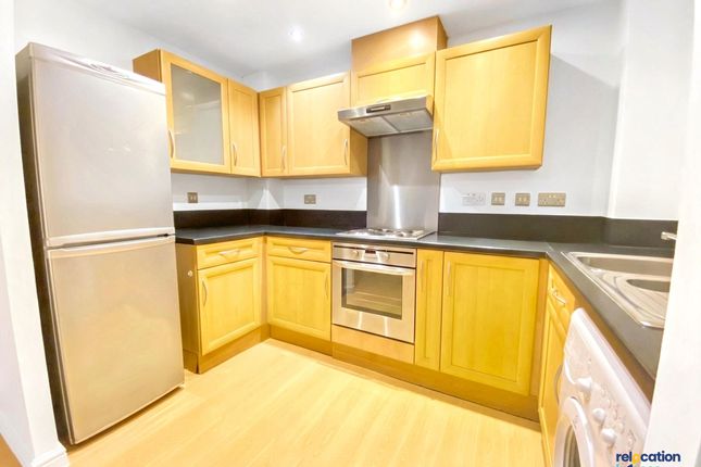 89 Winnipeg Way, Broxbourne photo 2