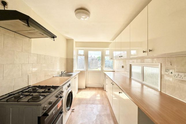 5, Exmouth Road, Hayes photo 2