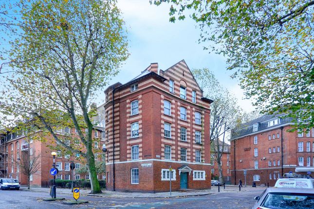 Thumbnail Flat for sale in Sandford House, Arnold Circus, Shoreditch, London