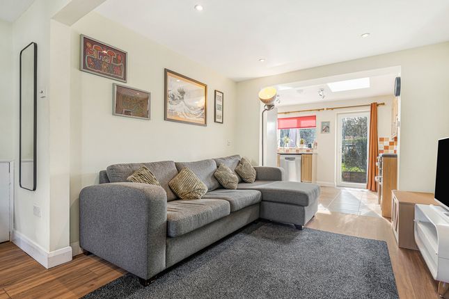 7, Pixton Close, Didcot photo 2