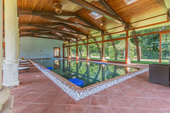 Villa for sale in L.Go Olgiata, 15, 00123 Roma Rm, Italy