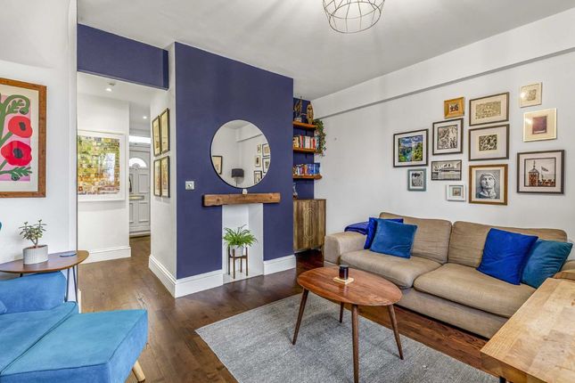 Thumbnail Flat for sale in Pardoner Street, London