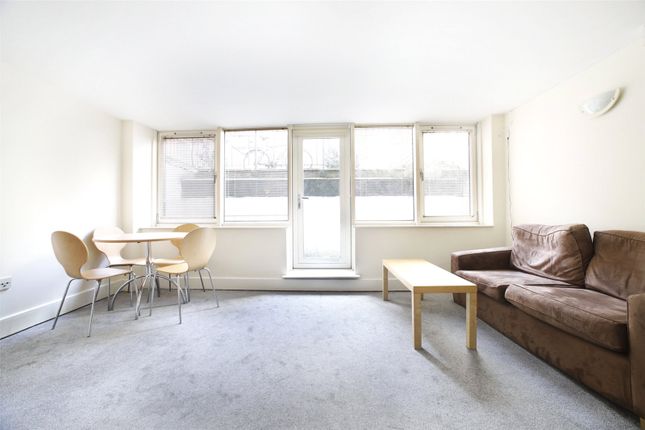 Thumbnail Flat for sale in 2 Artichoke Hill, London