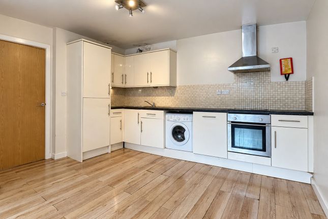 Flat 3, 21 Andover Street, Leicester photo 3