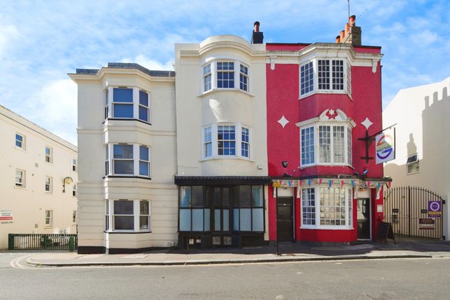 2-bed maisonette on 15B,, Western Street, East Sussex, £275,000