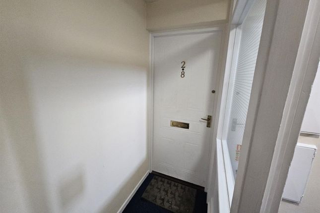Flat 28, Barwell Court*, Barwell Road, Birmingham photo 4