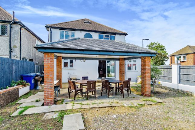 Detached house for sale in Wickham Road, Shirley, Croydon