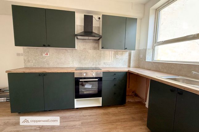 5, Warkworth Terrace, Bacup photo 4