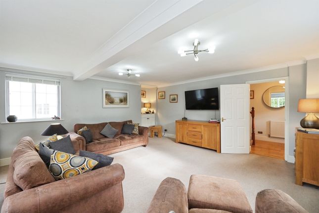 25, Aston Hall Drive, DERBY photo 3