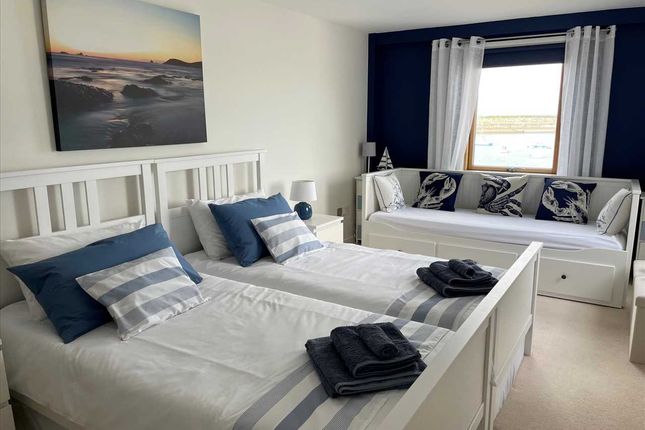 Flat for sale in South Stack, Newry Beach Road, Holyhead