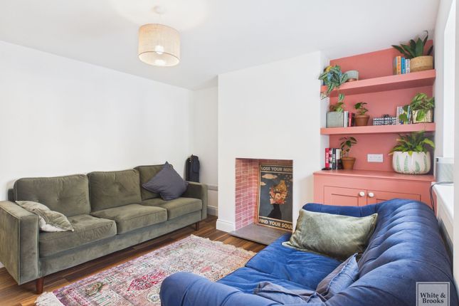 45 Mead Lane, Bognor Regis photo 2