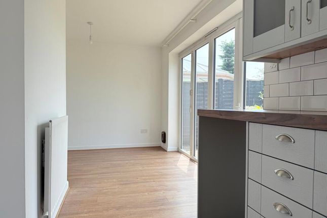 8, Malvern Place, Hereford photo 4