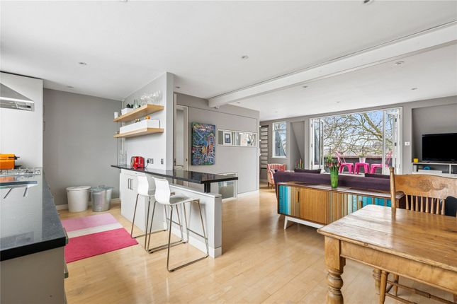 12E, Porchester Square, London photo 3