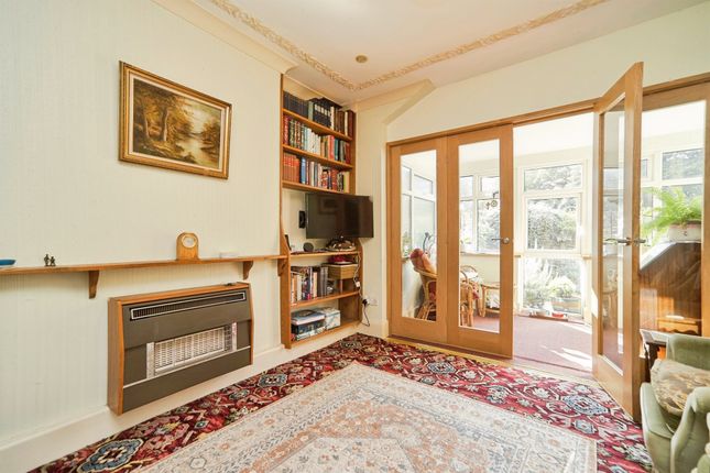 26, Carlton Rise, Pudsey photo 4