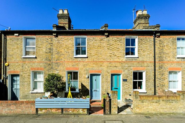 Thumbnail Cottage to rent in Sherland Road, Twickenham