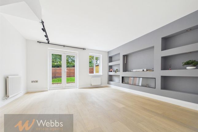 16, Levett Grange, Rugeley photo 2