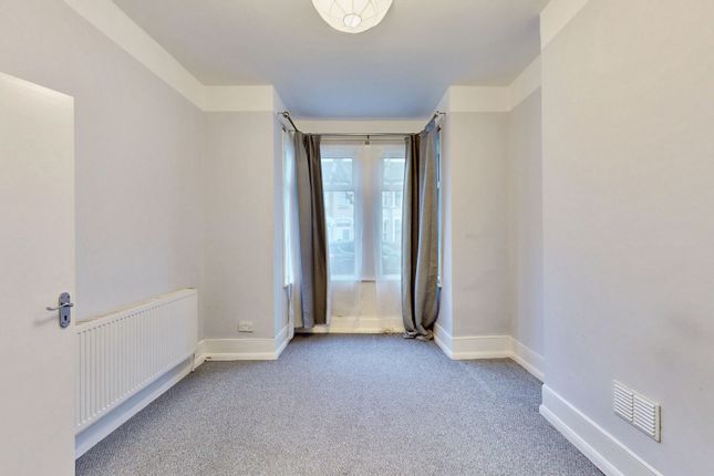 59, Terrace Road, London photo 4