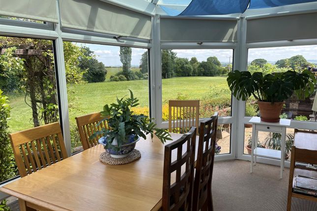 15, Forts Orchard, Chilthorne Domer photo 3