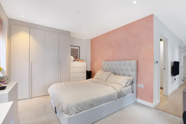 Flat 5, Haversham Apartments, Wyndham Rd, London photo 3