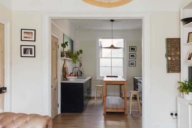 29, Clifton Gardens, Margate photo 4