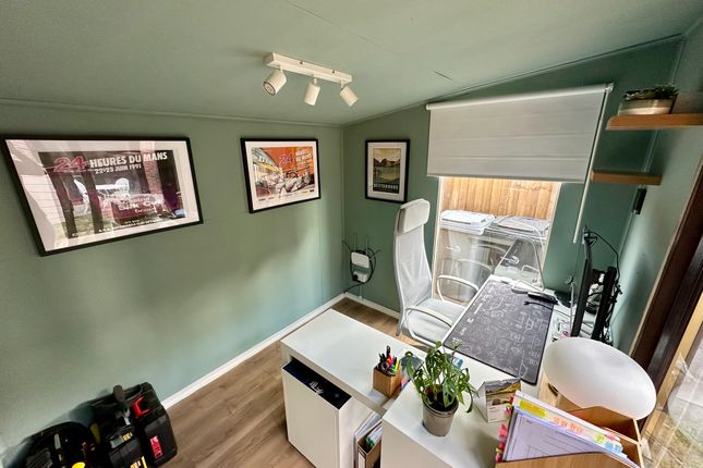56, Ribbon Avenue, Congleton photo 2