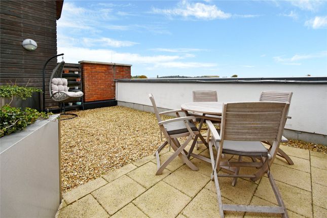 Flat for sale in Baily, Park Way, Newbury