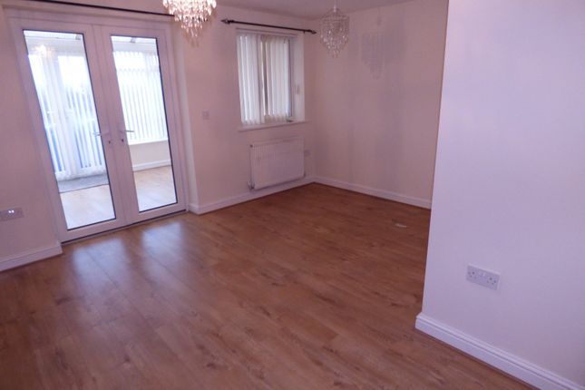 96, Cannock Road, Cannock photo 3