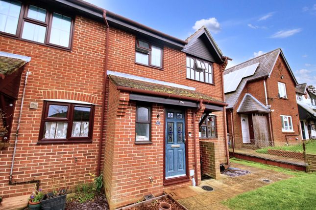 Thumbnail Semi-detached house to rent in Aarons Hill, Godalming