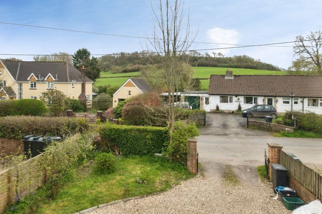 23, Nicholas Close, Dulverton photo 2