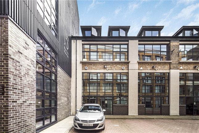 Thumbnail End terrace house for sale in Bluelion Place, London