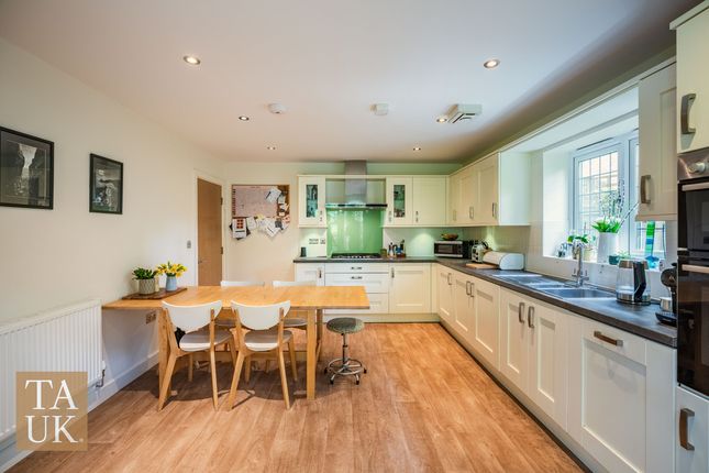 27, Llys Adda, Bangor photo 2