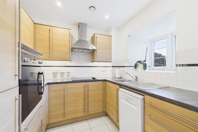 Clarence Court,1, Brighton Road, Horsham photo 3