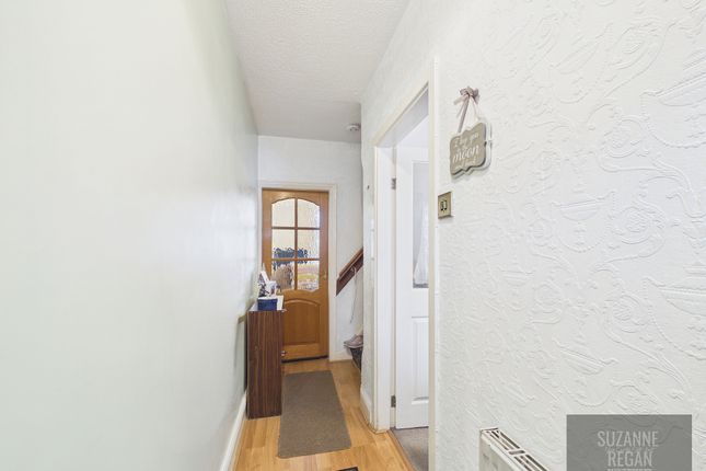 9 Welgarth Avenue, Coventry photo 4
