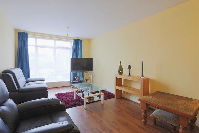 2 Austen Place, The Ridge, Shirehampton photo 3