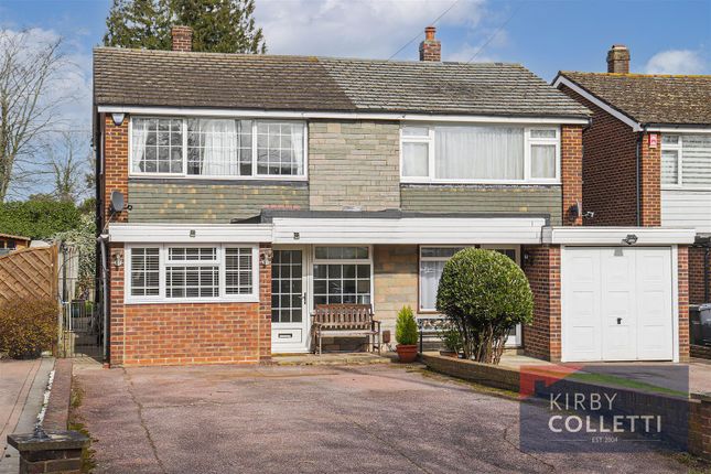 Semi-detached house for sale in Huntingdon Close, Broxbourne