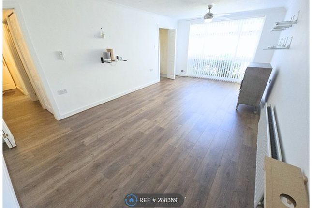 Gardeners Court, New St, Horsham photo 4