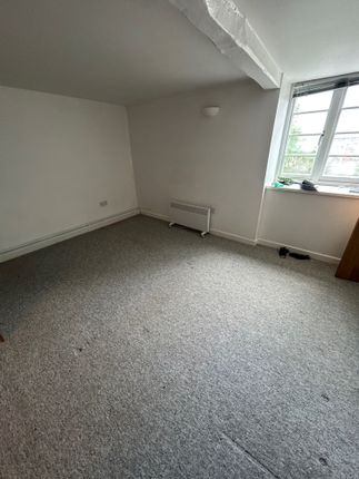 Flat A, The Rear Courtyard, SHAFTESBURY photo 3