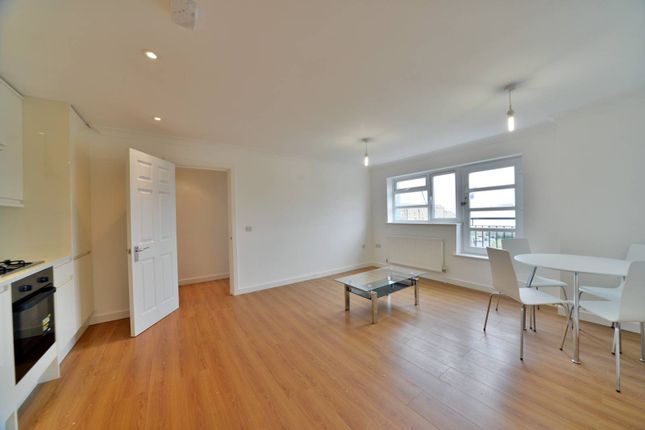 Thumbnail Flat for sale in Vallance Road, Tower Hamlets, London