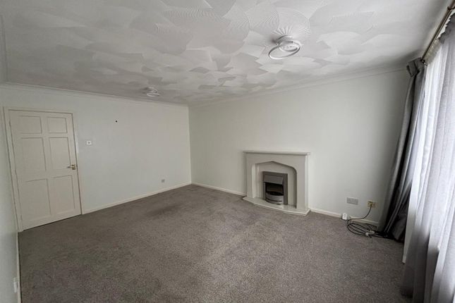 91, Pickering Avenue, Hornsea photo 2