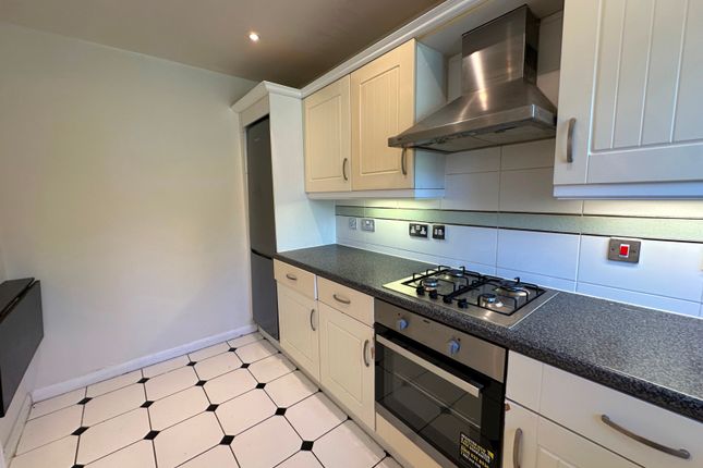 46, Woodruff Way, Walsall photo 3